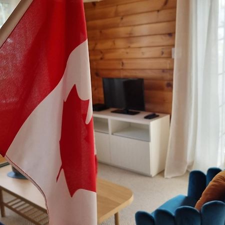 Oceanfront Apartments Port Dufferin Экстерьер фото