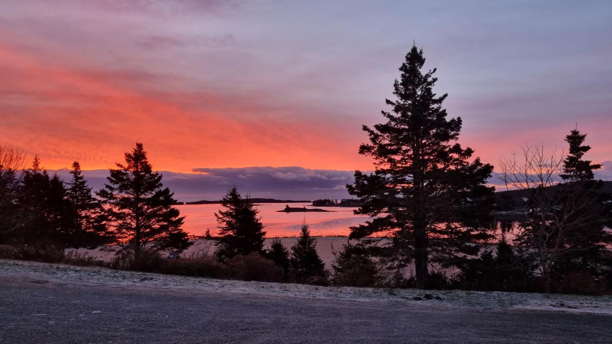 Oceanfront Apartments Port Dufferin Экстерьер фото
