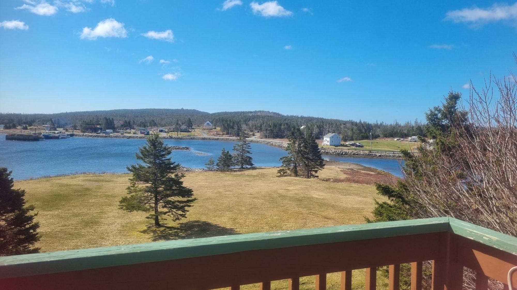 Oceanfront Apartments Port Dufferin Экстерьер фото